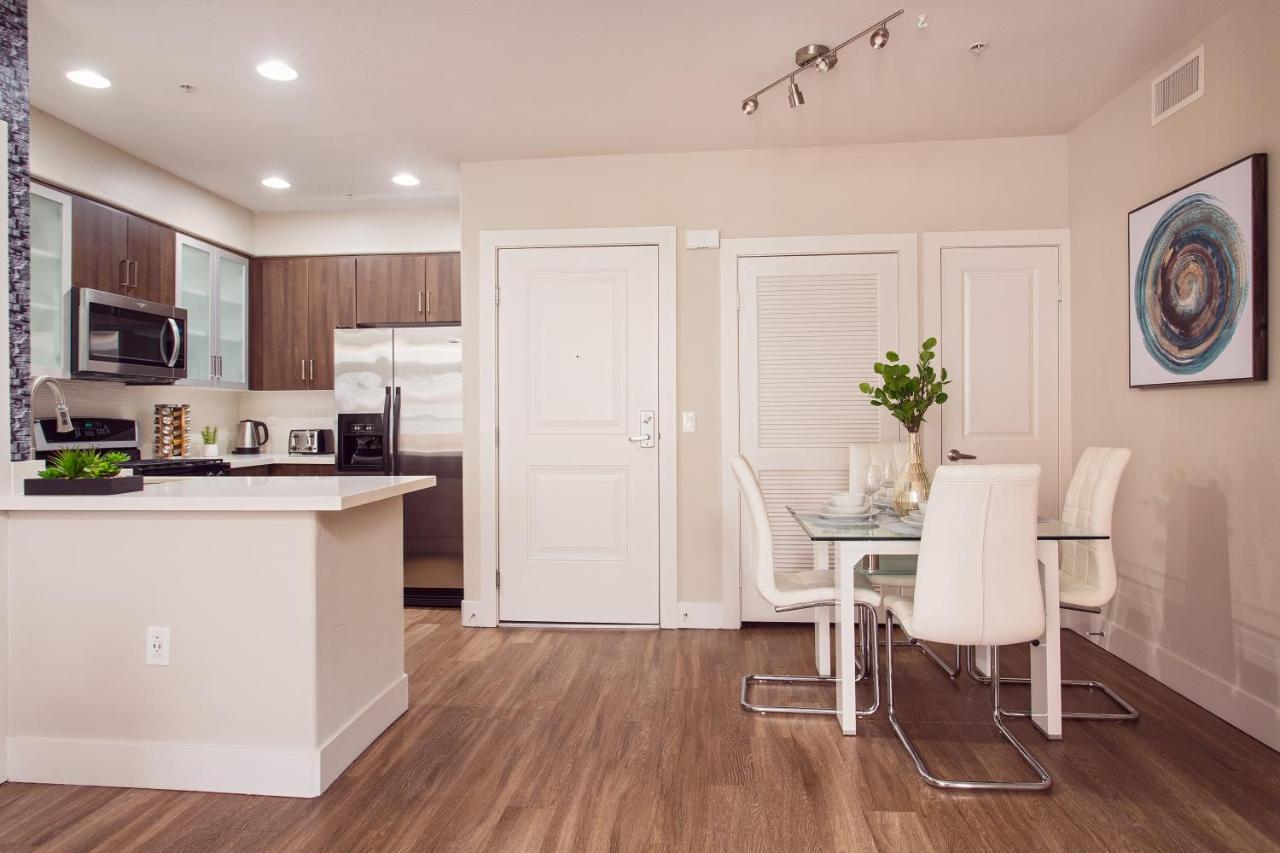 Westwood Luxury Suites Los Angeles Dış mekan fotoğraf